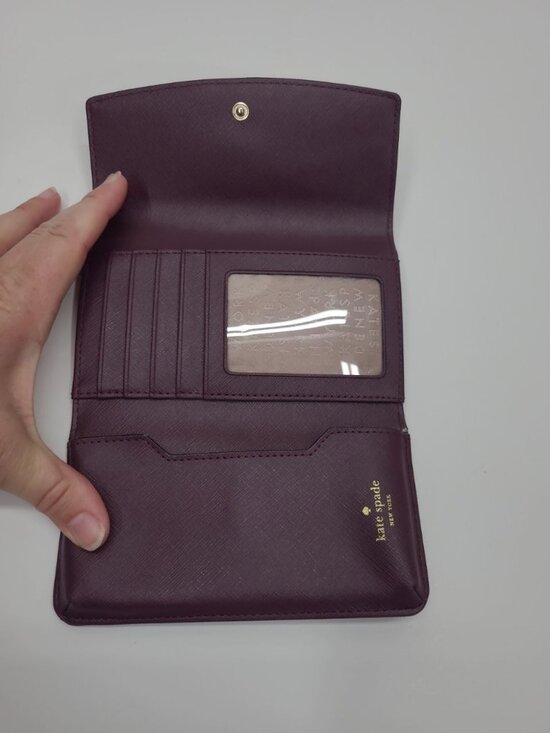 Kate Spade New York Laurel Way Winni Wristlet Deep Plum Tri- Fold